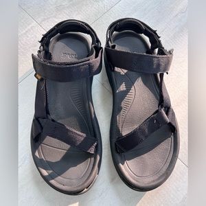Teva Hurricane Sandals size 8